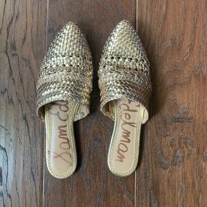 Sam Edelman- gold weave mules